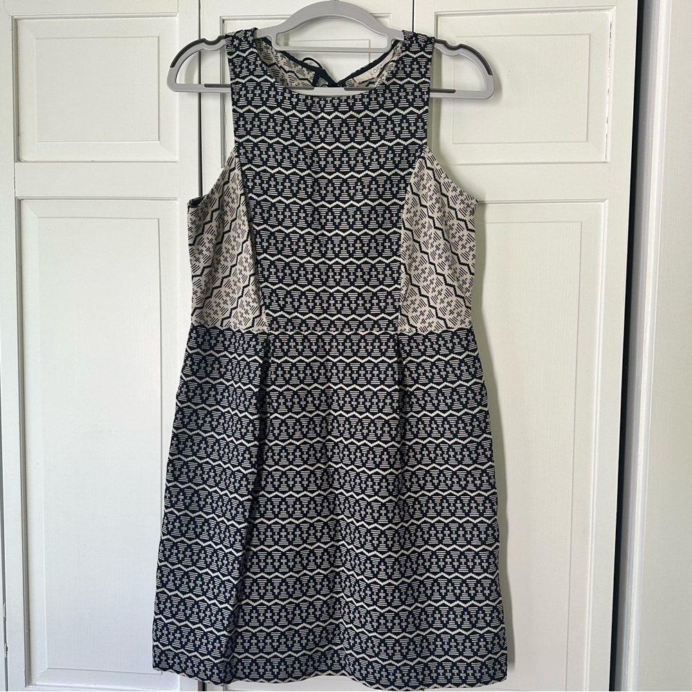LOFT Navy Blue and Cream Pleated A-Line Dress Size 8 Petite